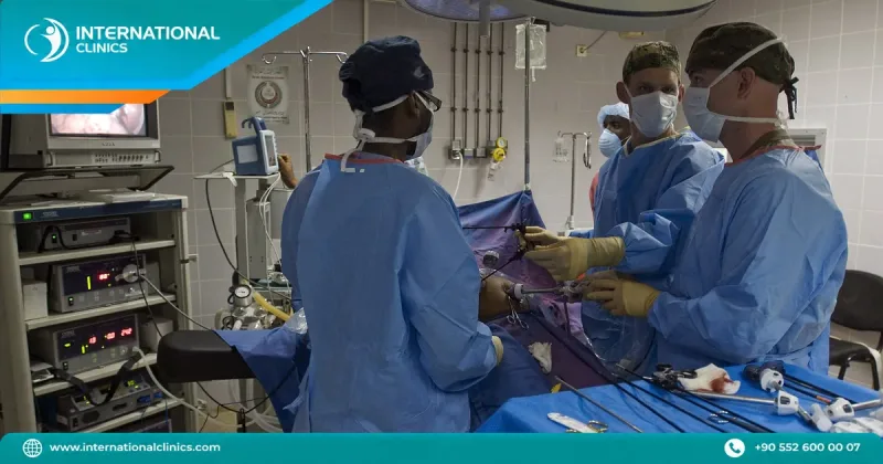 تكلفة عملية الناسور بالليزر والجراحة 2026: الأسعار حسب النوع