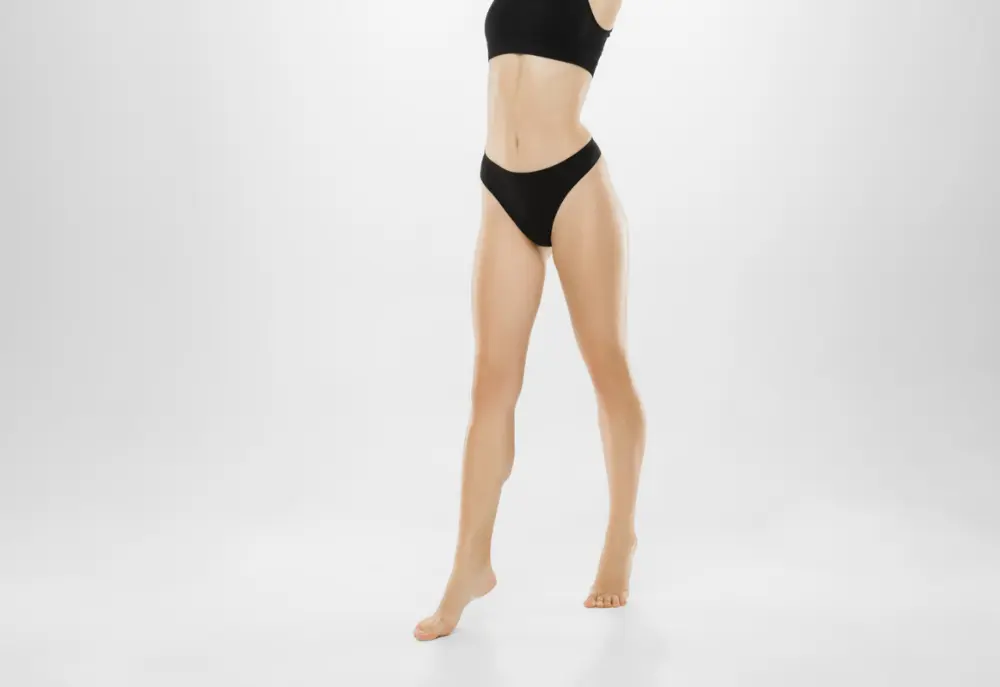 Thigh & Leg Liposuction: Before & After Advantages & Risks  2024