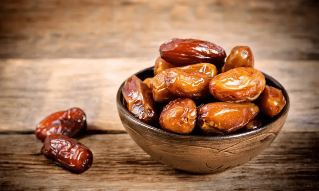 dates 1 شهر رمضان