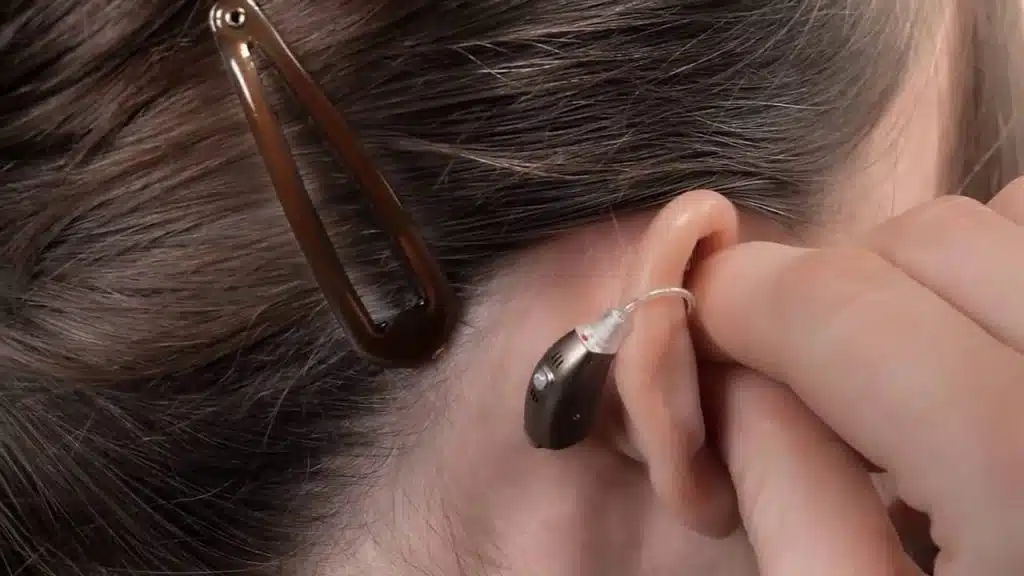 سماعات علاج ضعف السمع